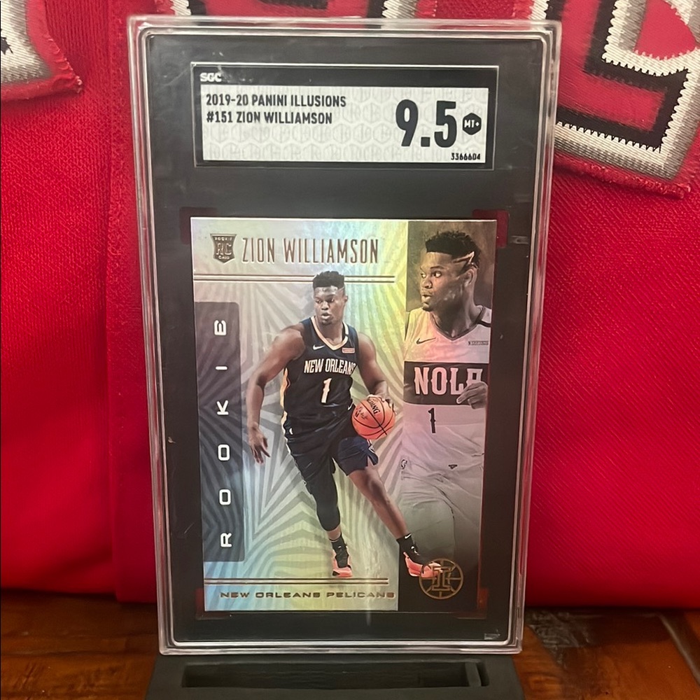 2019-20 Panini Illusions Zion Williamson Rookie Card